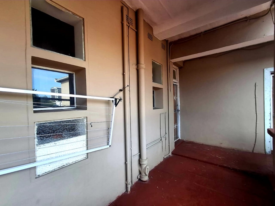 1 Bedroom Property for Sale in Quigney Eastern Cape